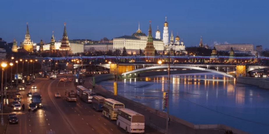 Moscow reacts with reserve on Washington&nbsp;sanctions