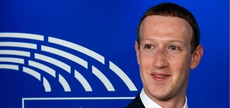 Zuckerberg promotes Facebook in&nbsp;Brussels